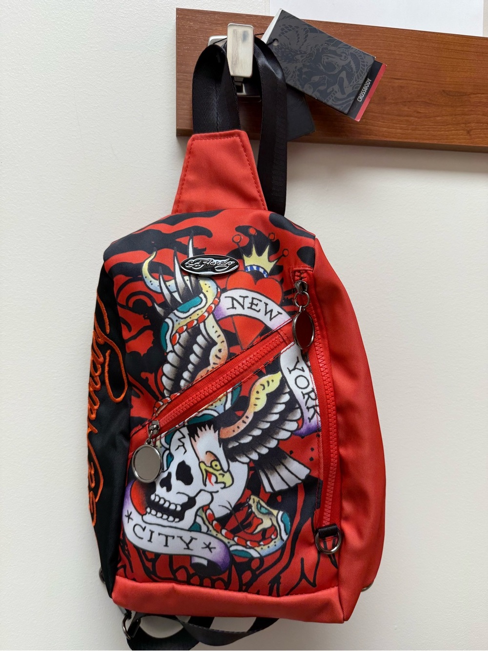 Ed Hardy Red Black Skull Tattoo "New York City" Graphic Crossbody Bag Zip NWT